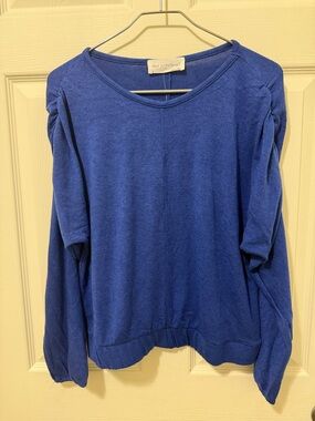 SELF CONTRAST Royal Blue Top.